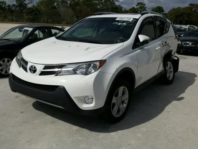 2T3WFREV6DW059587 - 2013 TOYOTA RAV4 XLE WHITE photo 2