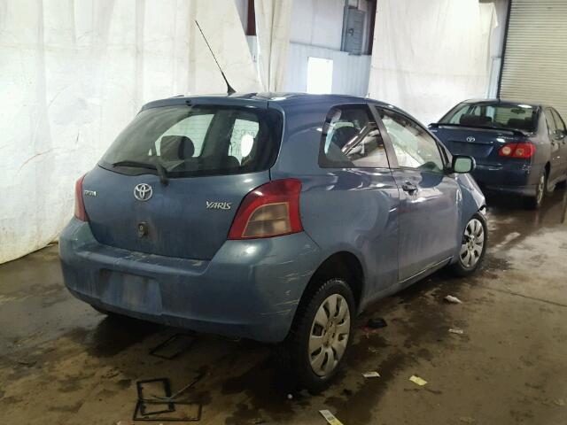 JTDJT923885145552 - 2008 TOYOTA YARIS BLUE photo 4