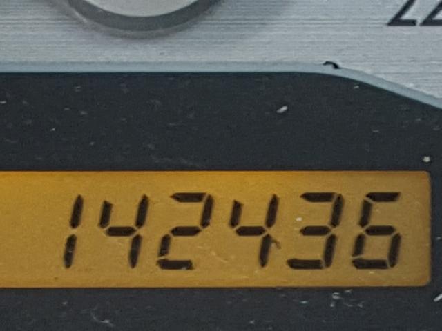 JTKDE177060136951 - 2006 TOYOTA SCION TC 灰色 照片 8