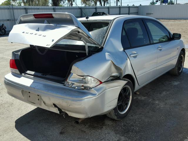 JA3AJ26E63U110434 - 2003 MITSUBISHI LANCER ES SILVER photo 4