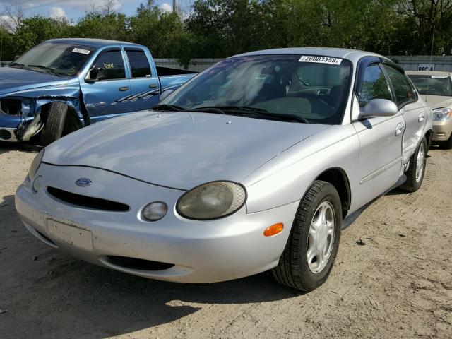 1FALP52U8TA100700 - 1996 FORD TAURUS GL SILVER photo 2