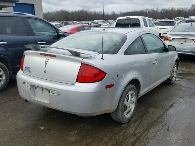 1G2AL18F287197934 - 2008 PONTIAC G5 SILVER photo 4