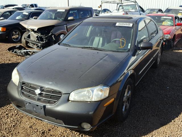 JN1CA31A4YT005542 - 2000 NISSAN MAXIMA GLE GRAY photo 2