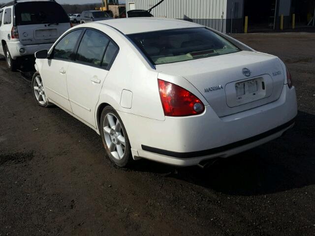 1N4BA41E04C827756 - 2004 NISSAN MAXIMA SE WHITE photo 3