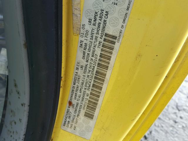 3VWCK31C25M410107 - 2005 VOLKSWAGEN NEW BEETLE 黄色 照片 10