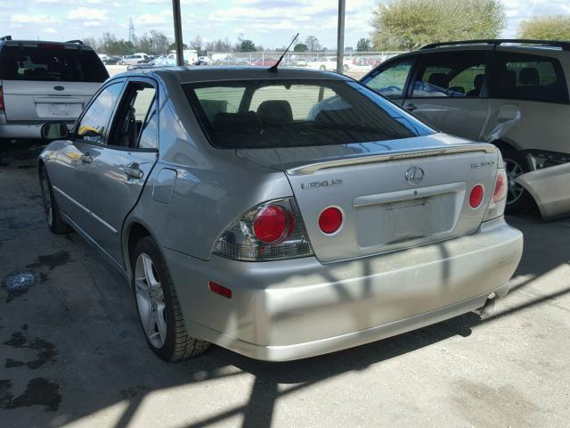 JTHBD192620059370 - 2002 LEXUS IS 300 SILVER photo 3