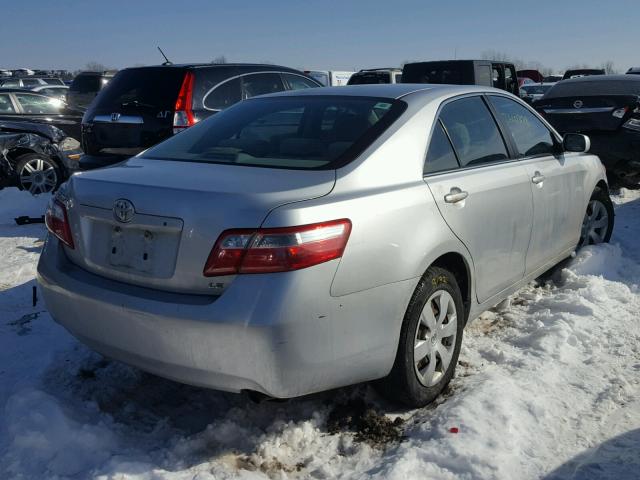 4T4BE46KX7R001378 - 2007 TOYOTA CAMRY NEW SILVER photo 4