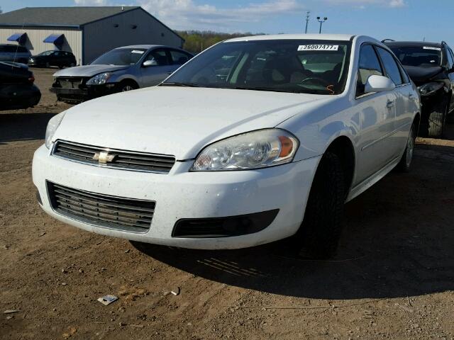 2G1WB5EK3A1193867 - 2010 CHEVROLET IMPALA LT WHITE photo 2