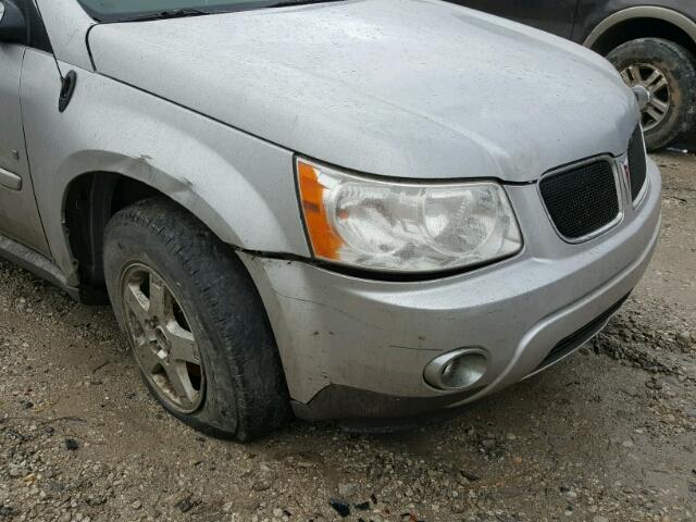 2CKDL73F466202625 - 2006 PONTIAC TORRENT SILVER photo 9