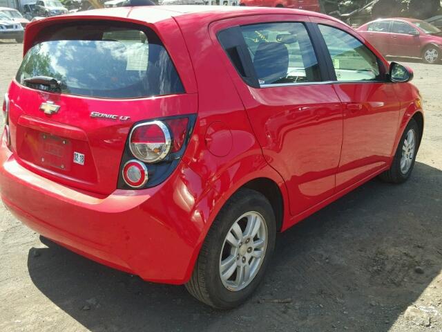 1G1JC6SH8G4141265 - 2016 CHEVROLET SONIC LT RED photo 4