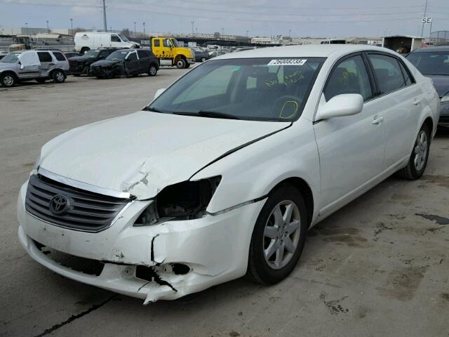 4T1BK36B08U320884 - 2008 TOYOTA AVALON XL WHITE photo 2