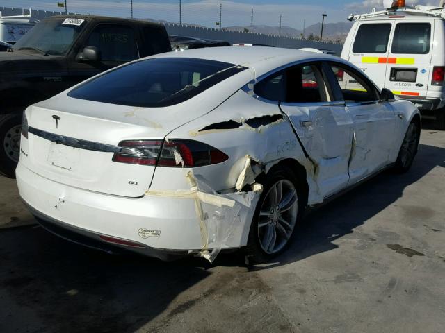 5YJSA1CG6DFP11374 - 2013 TESLA MODEL S WHITE photo 4