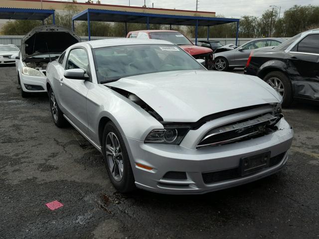 1ZVBP8AM0E5289442 - 2014 FORD MUSTANG SILVER photo 1