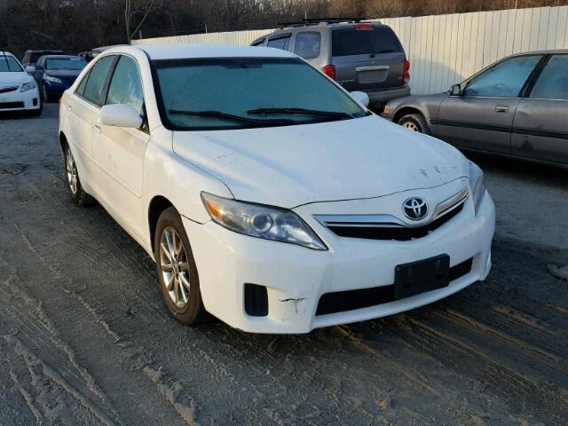 4T1BB3EK1BU139849 - 2011 TOYOTA CAMRY HYBR WHITE photo 1