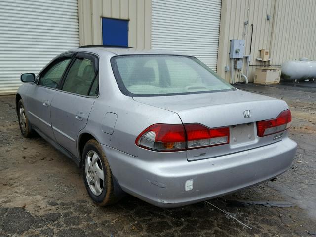 JHMCG56722C027520 - 2002 HONDA ACCORD SE SILVER photo 3