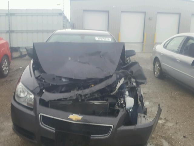 1G1ZB5E19BF312553 - 2011 CHEVROLET MALIBU LS ნაცრისფერი ფოტო 7