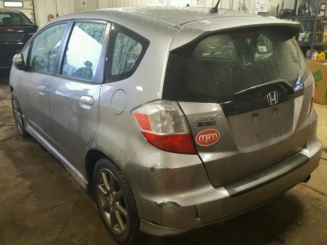 JHMGE8H44AC026220 - 2010 HONDA FIT SPORT GRAY photo 3