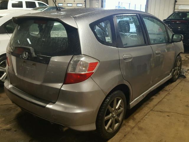 JHMGE8H44AC026220 - 2010 HONDA FIT SPORT GRAY photo 4