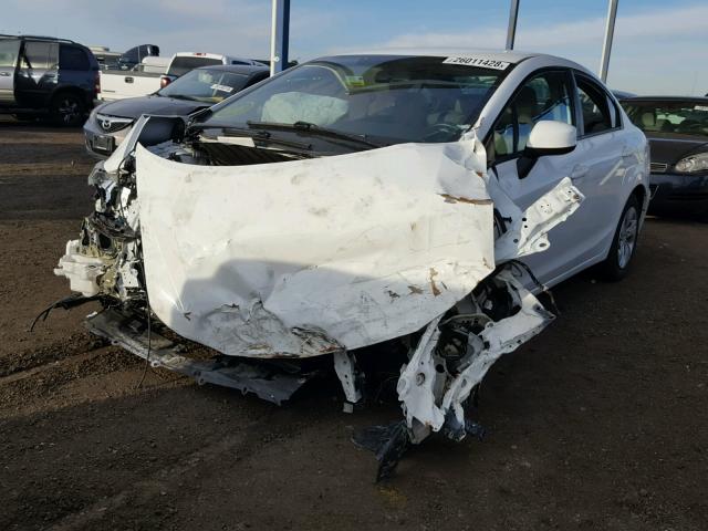 19XFB2F51DE245700 - 2013 HONDA CIVIC LX WHITE photo 2