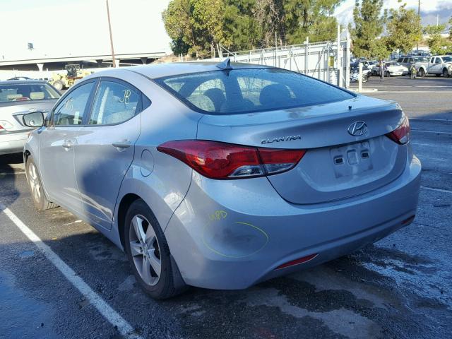 5NPDH4AE1CH124944 - 2012 HYUNDAI ELANTRA GL SILVER photo 3