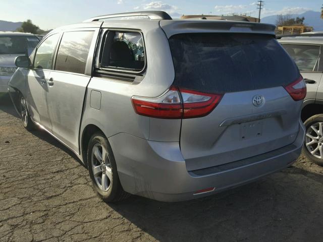 5TDKK3DC9GS747029 - 2016 TOYOTA SIENNA LE SILVER photo 3