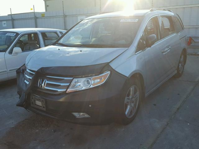 5FNRL5H90BB048424 - 2011 HONDA ODYSSEY TO SILVER photo 2