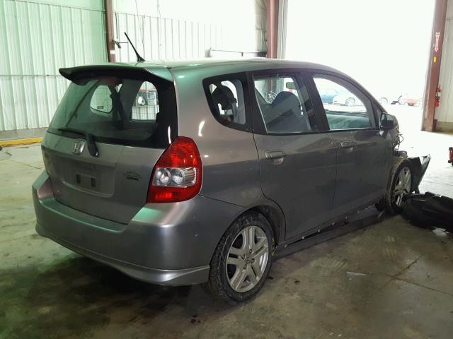 JHMGD38607S010912 - 2007 HONDA FIT S SILVER photo 4