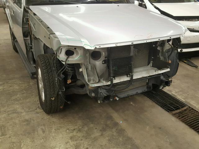 1FMEU73E79UA39647 - 2009 FORD EXPLORER X SILVER photo 9