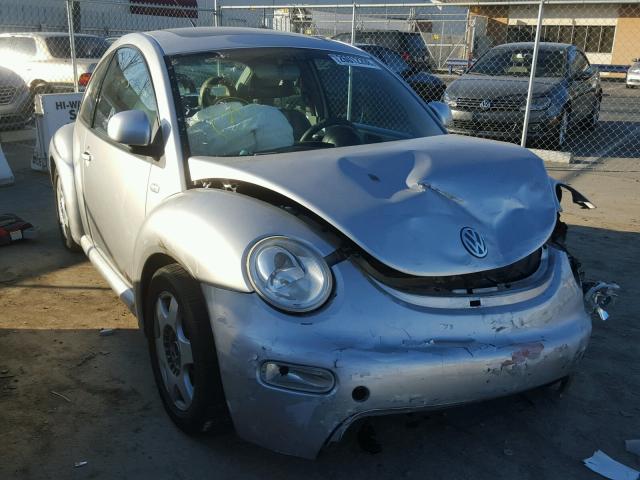 3VWCC21C0XM464886 - 1999 VOLKSWAGEN NEW BEETLE 银色 照片 1