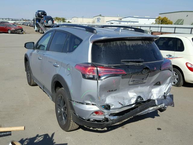 2T3RFREVXJW732423 - 2018 TOYOTA RAV4 ADVEN SILVER photo 3