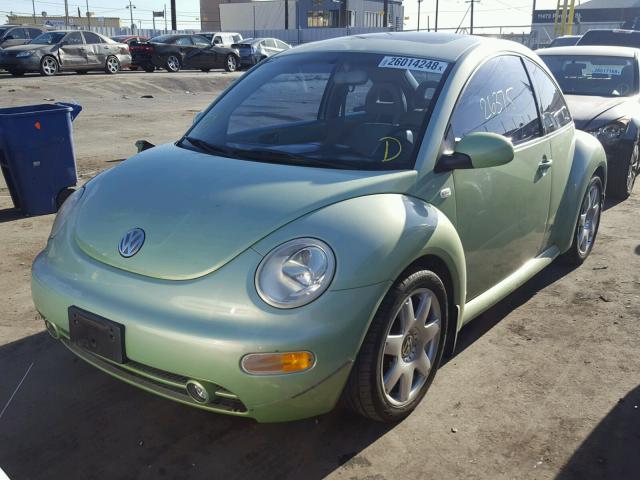 3VWDD21C42M412932 - 2002 VOLKSWAGEN NEW BEETLE GREEN photo 2