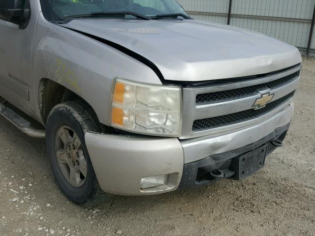 2GCEC13J181339163 - 2008 CHEVROLET SILVERADO SILVER photo 9