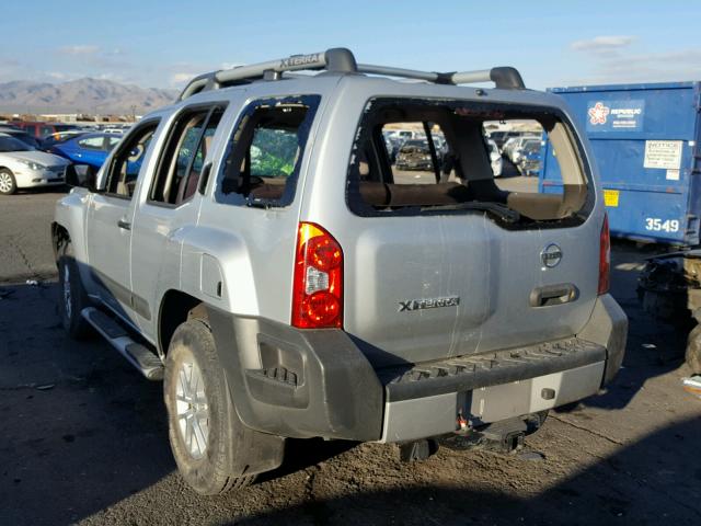 5N1AN0NWXFN658399 - 2015 NISSAN XTERRA X SILVER photo 3