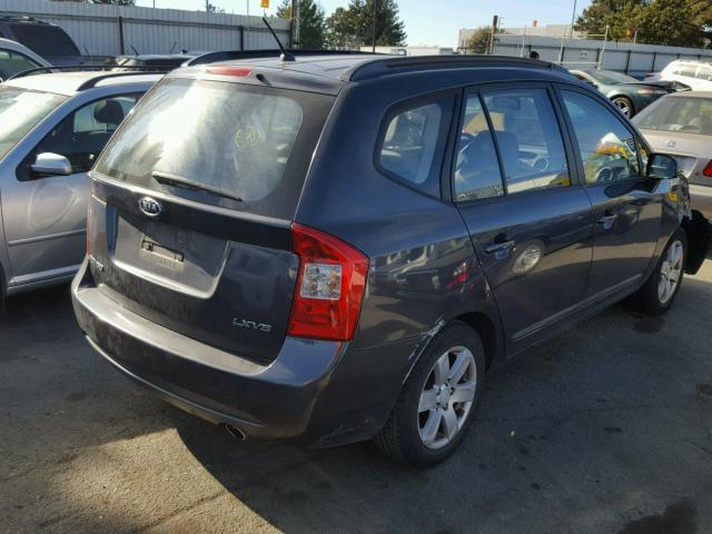 KNAFG526677101790 - 2007 KIA RONDO LX GRAY photo 4