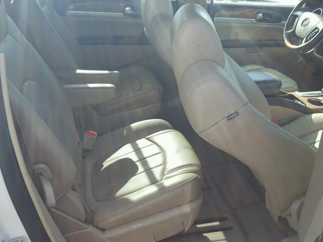 5GAER23738J119913 - 2008 BUICK ENCLAVE CX SILVER photo 6