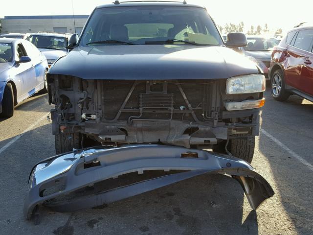 1GKEC13T25J136516 - 2005 GMC YUKON CHARCOAL photo 9