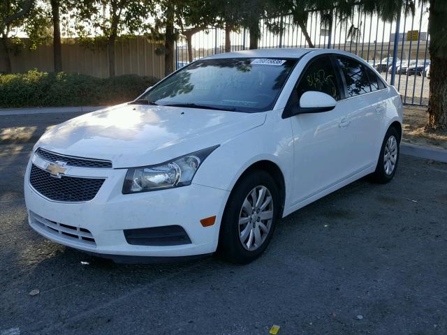 1G1PF5S9XB7160315 - 2011 CHEVROLET CRUZE LT WHITE photo 2