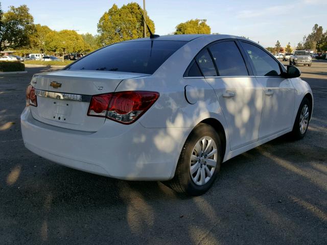 1G1PF5S9XB7160315 - 2011 CHEVROLET CRUZE LT WHITE photo 4