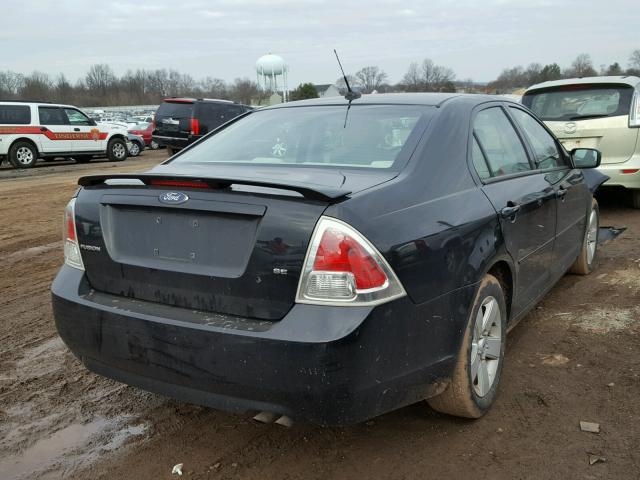 3FAHP07Z07R276410 - 2007 FORD FUSION SE BLACK photo 4