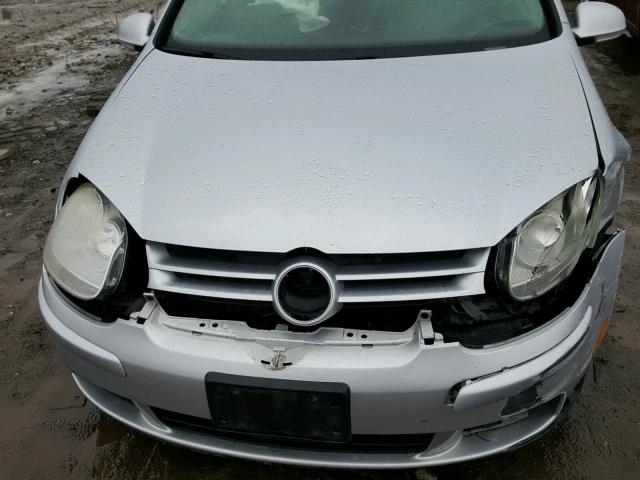 WVWDA71K48W153593 - 2008 VOLKSWAGEN RABBIT SILVER photo 7