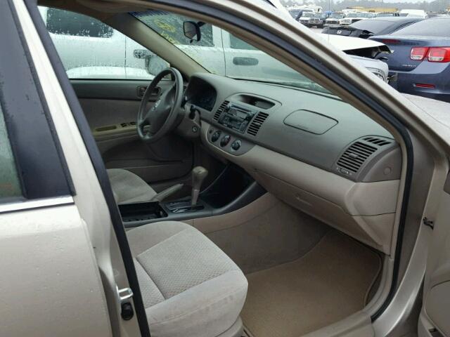 4T1BE32K93U749804 - 2003 TOYOTA CAMRY LE BEIGE photo 5