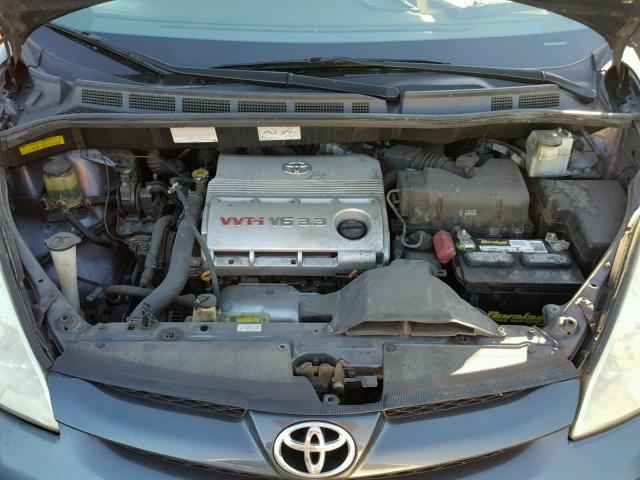 5TDZA23C36S555763 - 2006 TOYOTA SIENNA CE GRAY photo 7