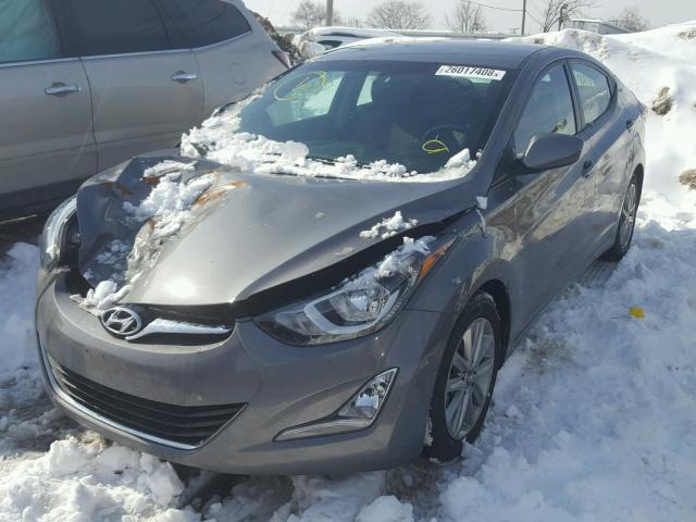 5NPDH4AE8EH493562 - 2014 HYUNDAI ELANTRA SE GRAY photo 2