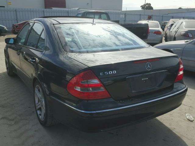 WDBUF70J63A378631 - 2003 MERCEDES-BENZ E 500 BLACK photo 3