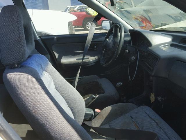JH4DB1554LS035721 - 1990 ACURA INTEGRA LS WHITE photo 5