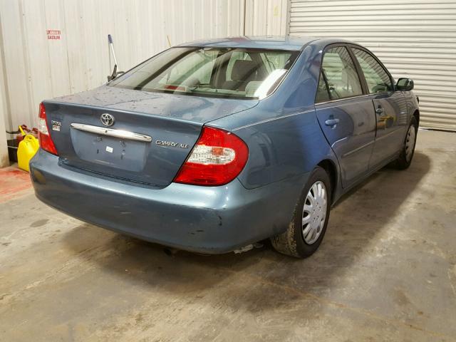 4T1BE32K73U773115 - 2003 TOYOTA CAMRY LE BLUE photo 4