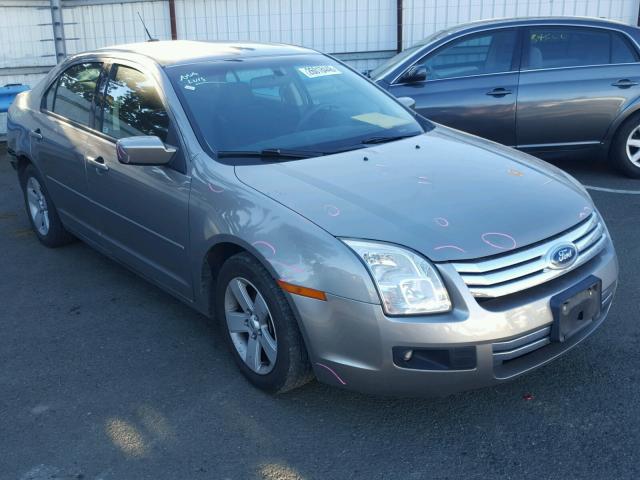 3FAHP07Z88R275877 - 2008 FORD FUSION SE GRAY photo 1