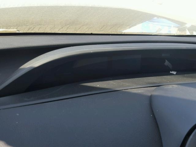 JTDKARFP5H3047971 - 2017 TOYOTA PRIUS PRIM ლურჯი ფოტო 8