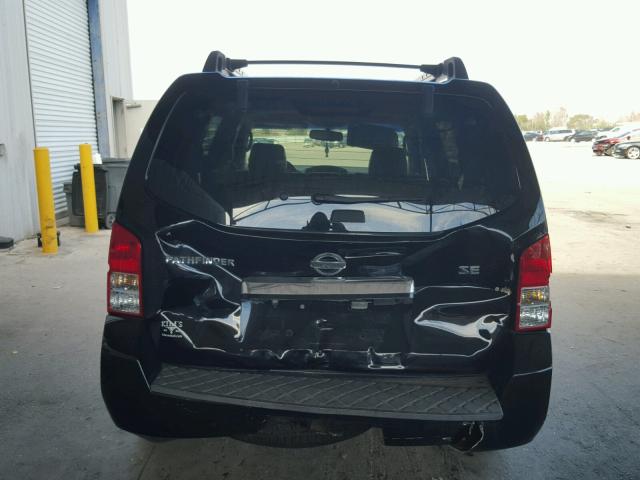 5N1AR18U88C630605 - 2008 NISSAN PATHFINDER BLACK photo 9