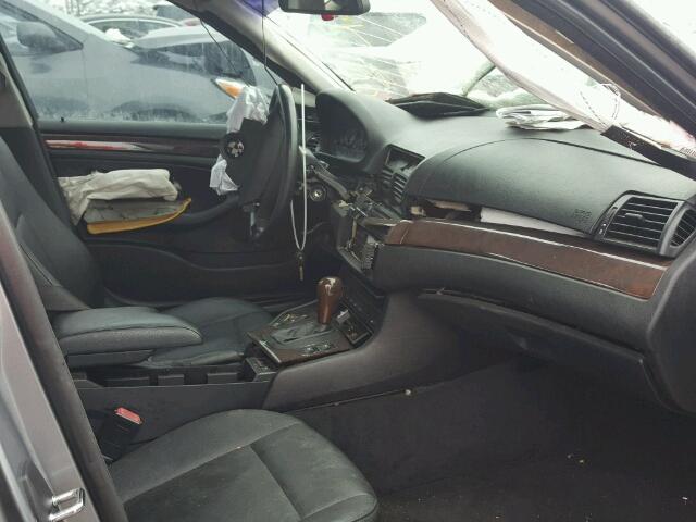 WBAEU33443PM57591 - 2003 BMW 325 XI SILVER photo 5